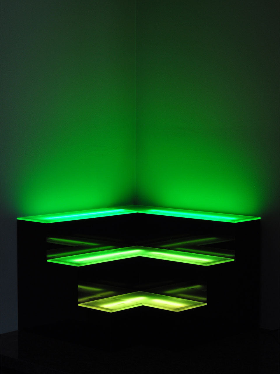 Armana Corner 3-Tier LED Liquor Shelf Display