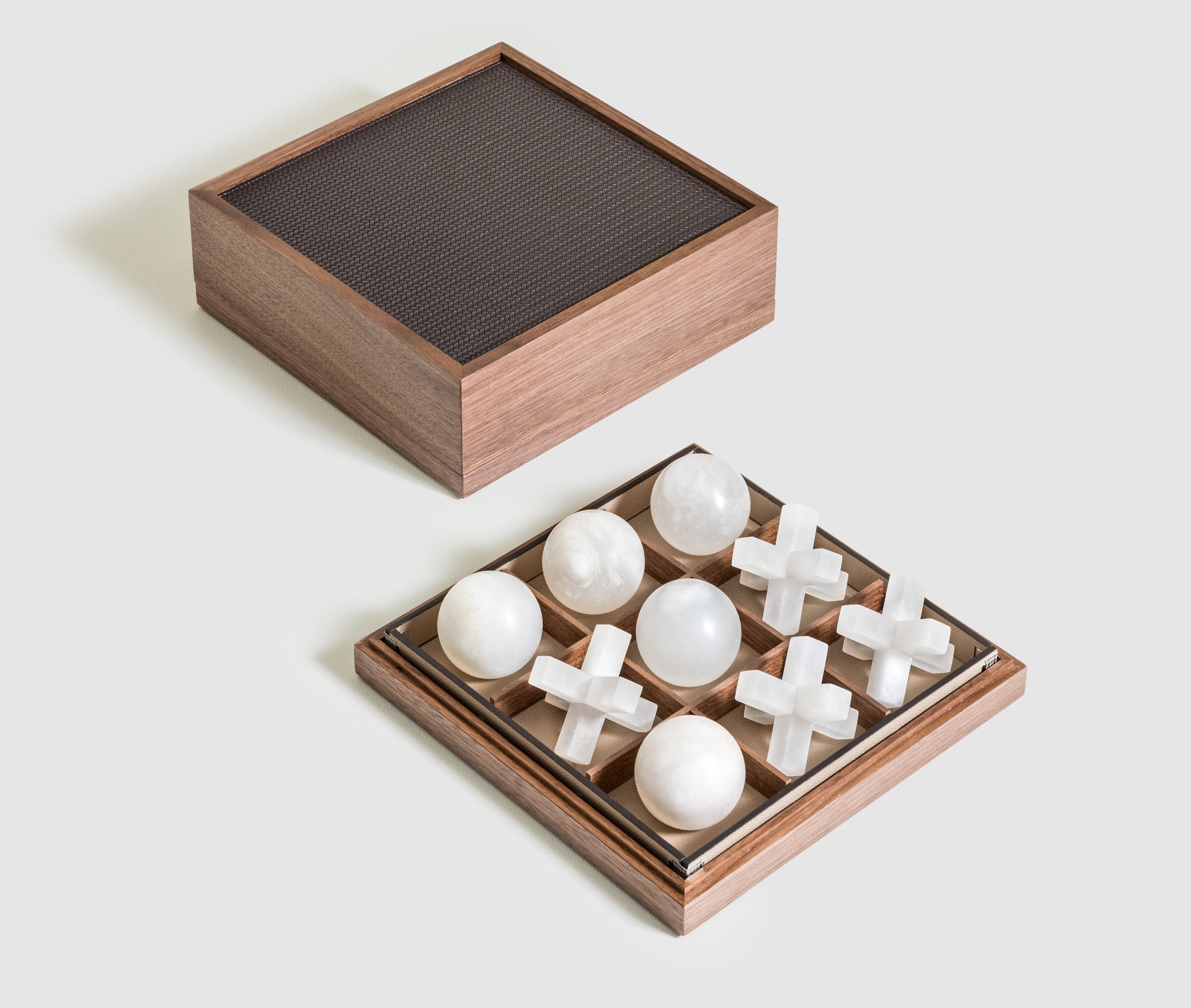 Pinetti Tic Tac Toe